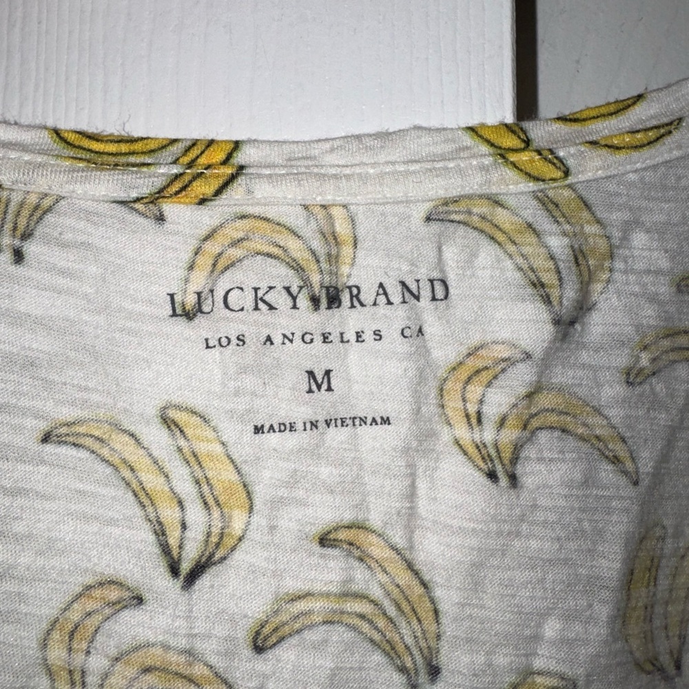 Lucky Brand Graphic Banana Tank – M – Casual Summer Top - Picture 2 of 3